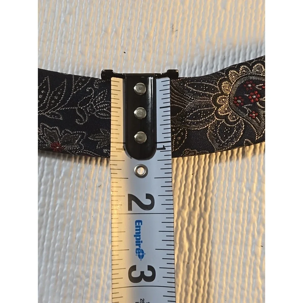 Vtg Oscar de la Renta Silk Tie Blue Gold Paisley 57